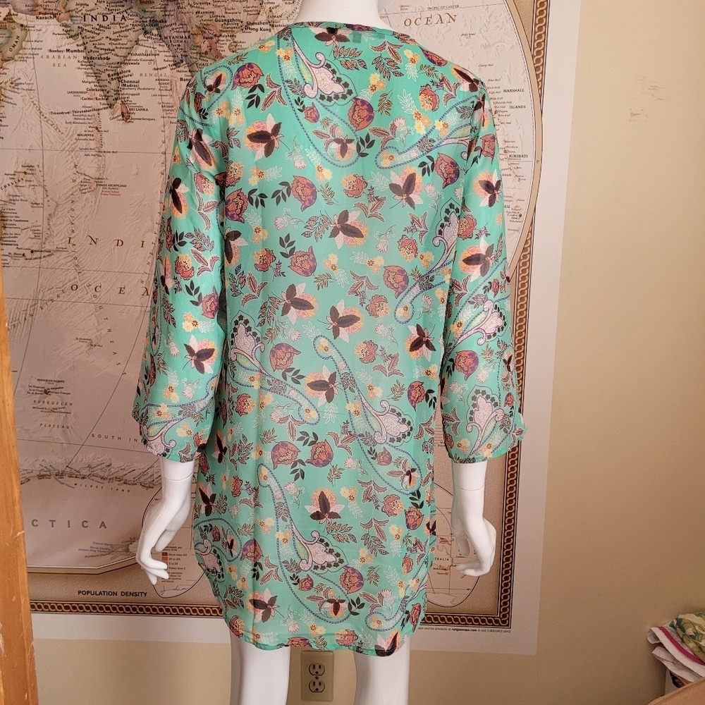 19 Cooper green sheer tunic floral v-neck 3/4 tab sleeves fairy girl coquette M - Picture 8 of 8
